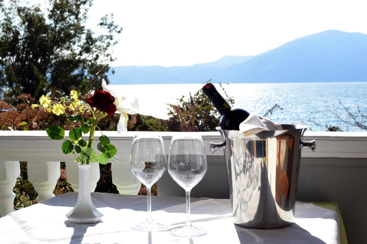 Hotel Ramosaco, Radhime, Vlore Kültér fotó