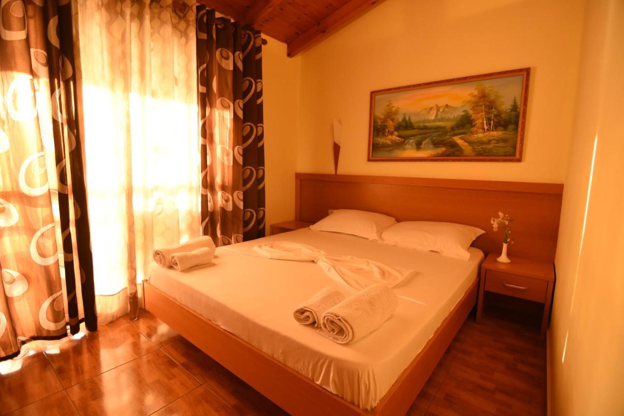 Hotel Ramosaco, Radhime, Vlore Kültér fotó