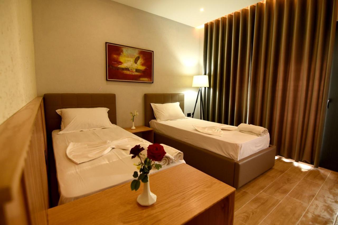 Hotel Ramosaco, Radhime, Vlore Kültér fotó