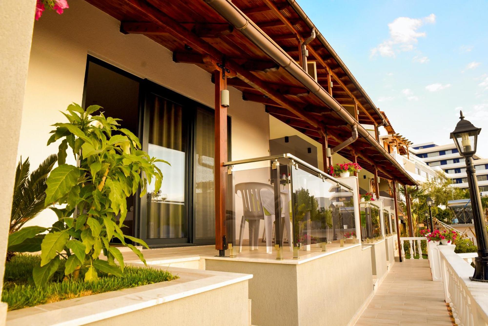 Hotel Ramosaco, Radhime, Vlore Kültér fotó