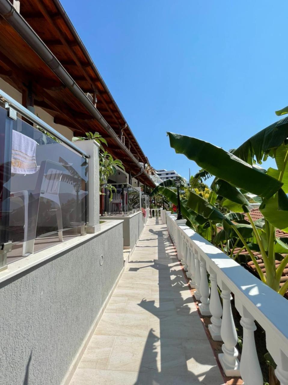 Hotel Ramosaco, Radhime, Vlore Kültér fotó