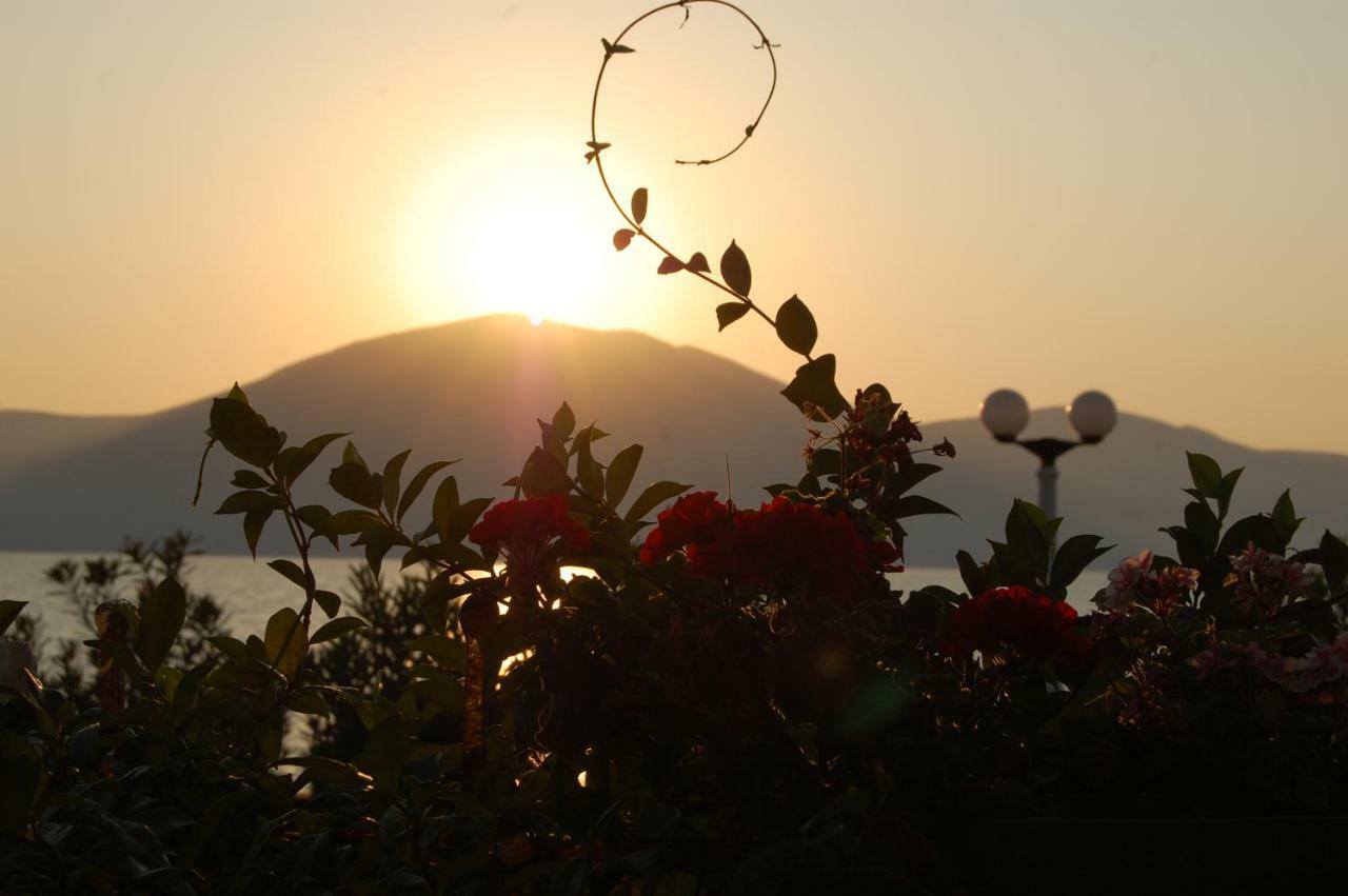 Hotel Ramosaco, Radhime, Vlore Kültér fotó